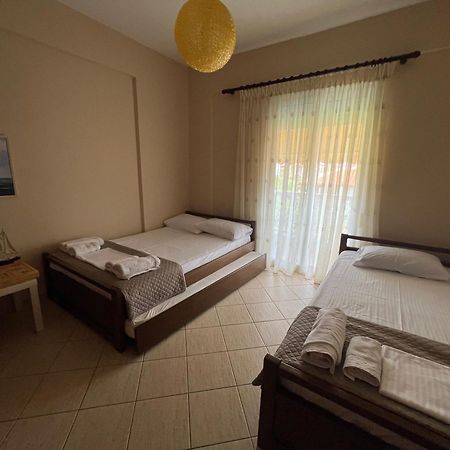 Vrasná Sea & Sun Retreatヴィラ エクステリア 写真